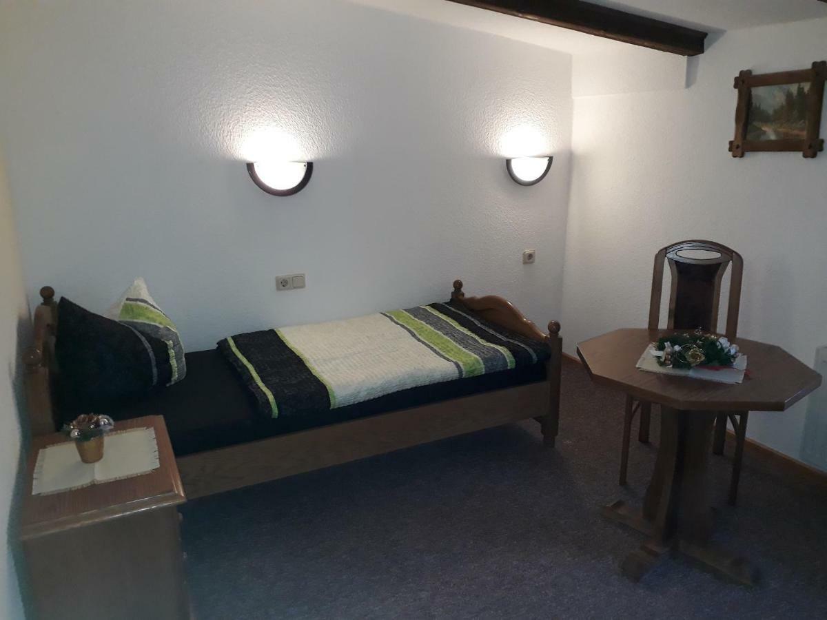 Richnow'S Bett Und Bike Ehem. Landgasthof Hotel Zittau Bagian luar foto